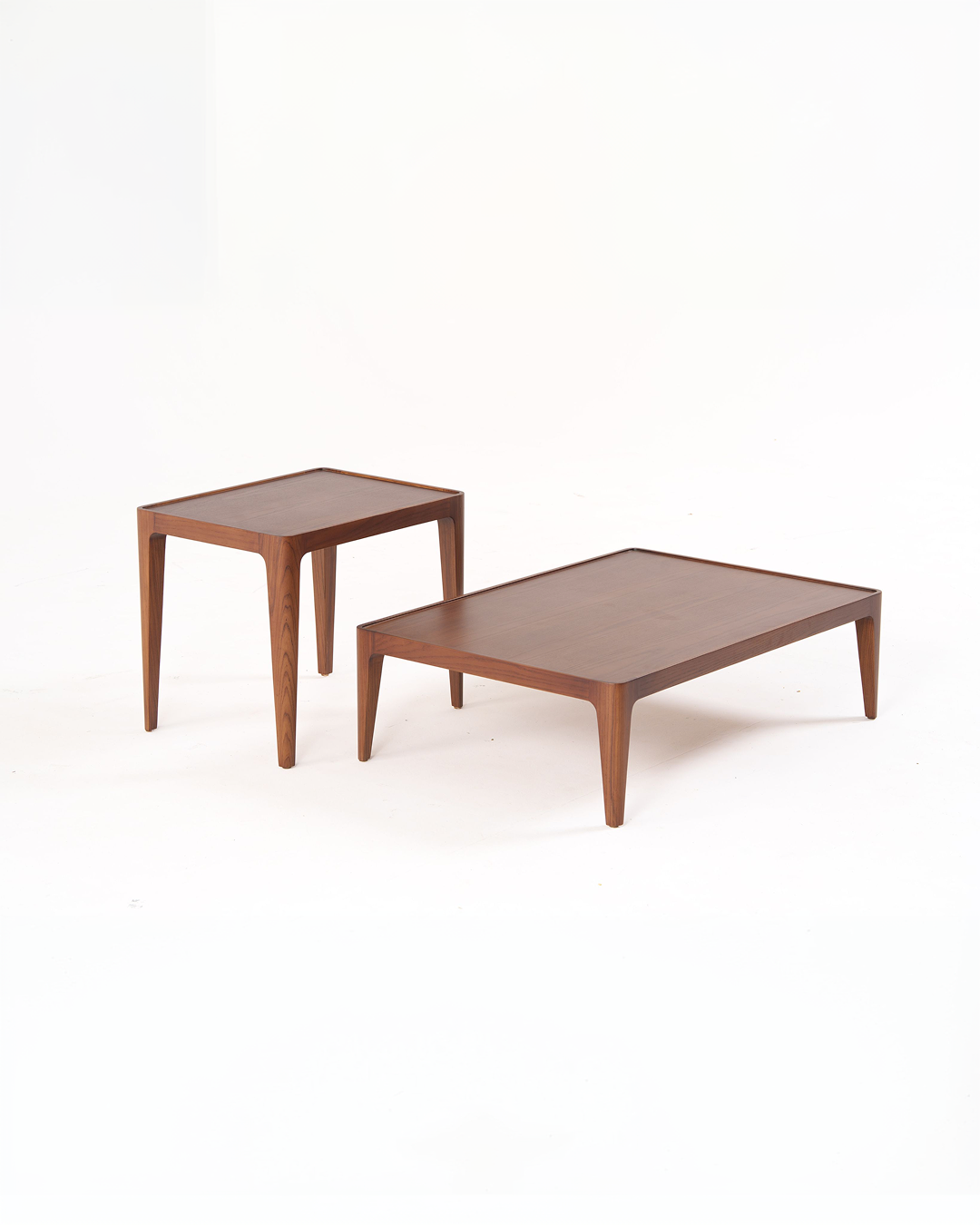 Toronto Centre Table