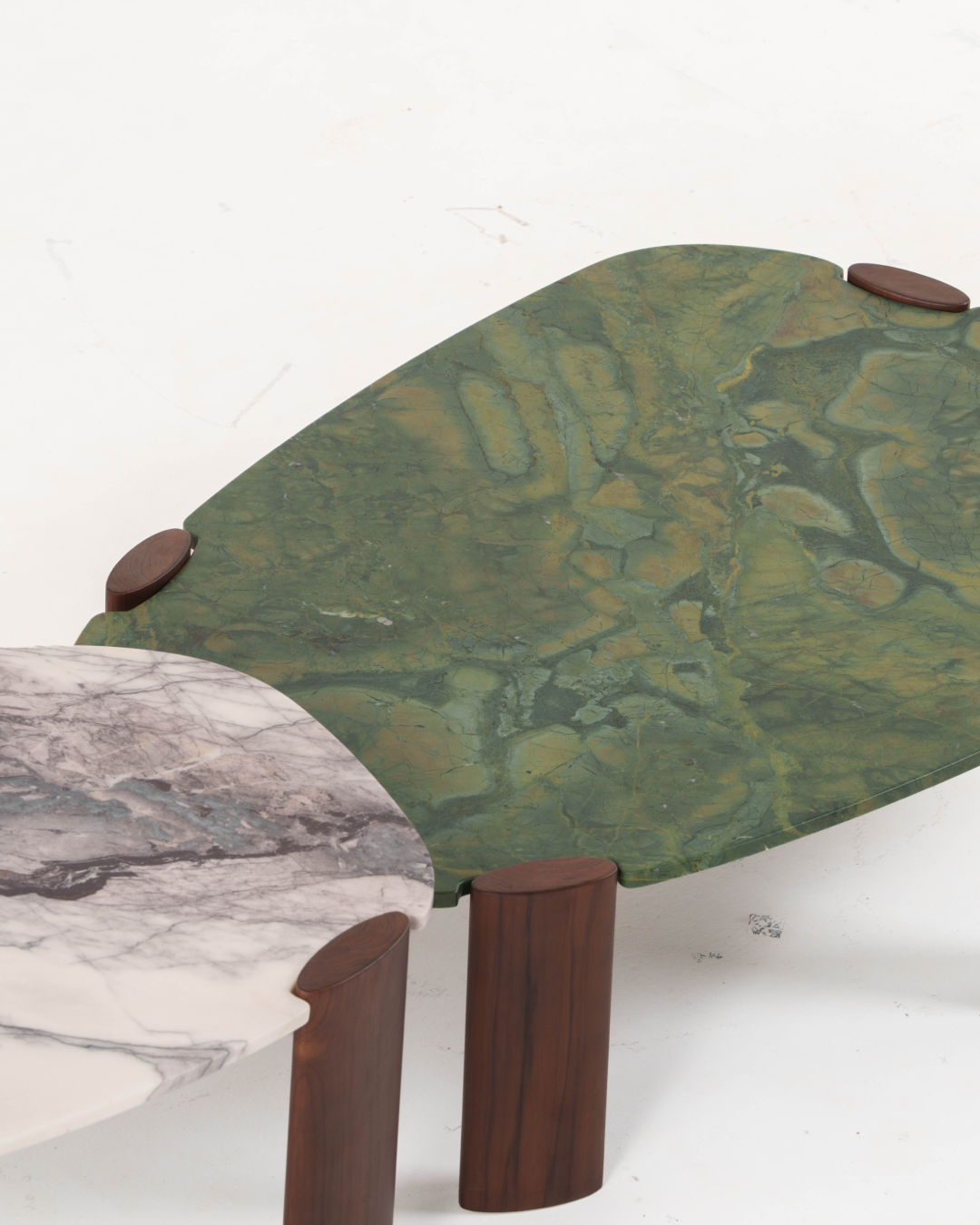 Crade Center Table