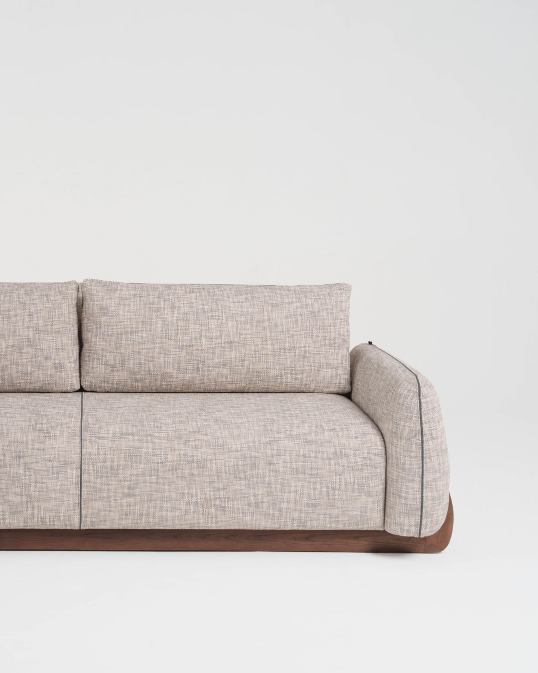 Mirai Sofa