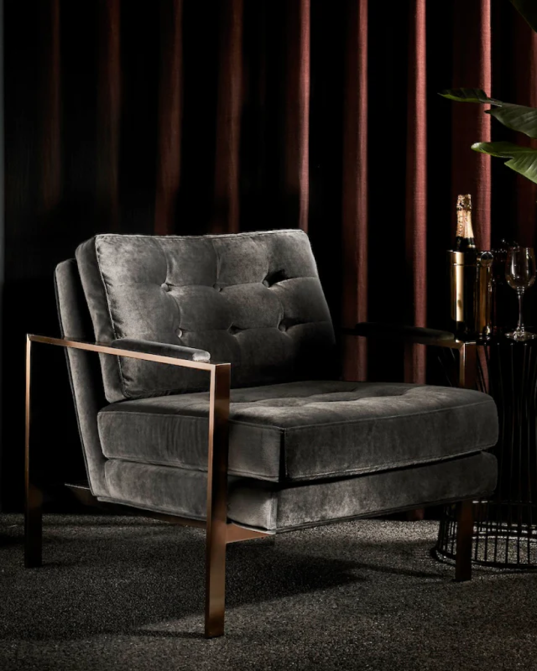 Piero Club Chair